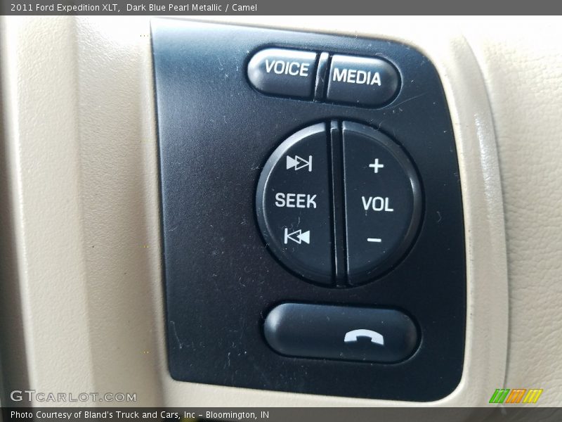 Dark Blue Pearl Metallic / Camel 2011 Ford Expedition XLT