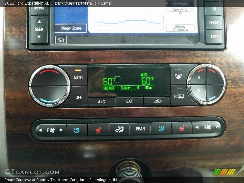 Dark Blue Pearl Metallic / Camel 2011 Ford Expedition XLT