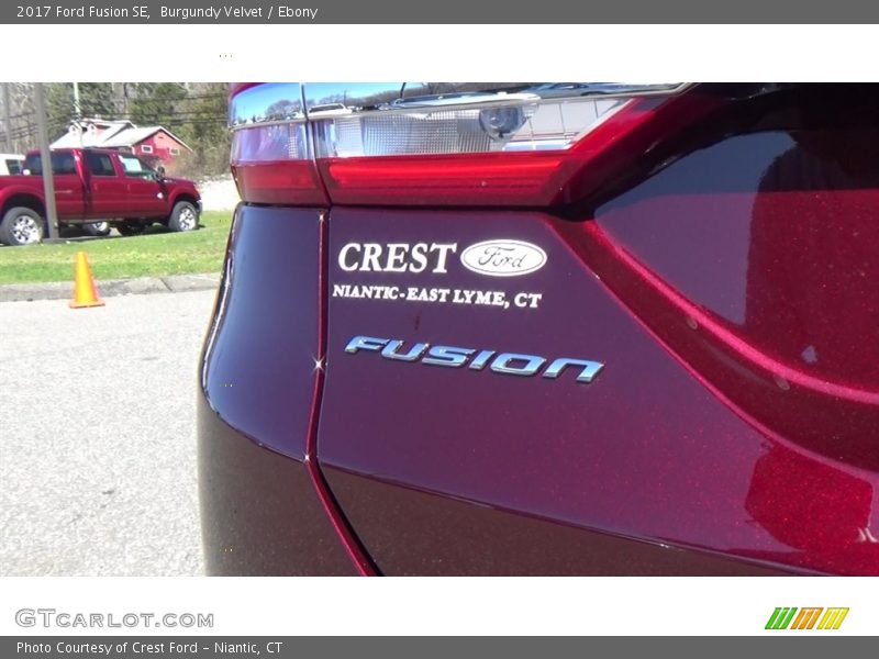 Burgundy Velvet / Ebony 2017 Ford Fusion SE