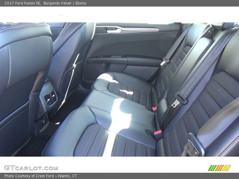 Burgundy Velvet / Ebony 2017 Ford Fusion SE