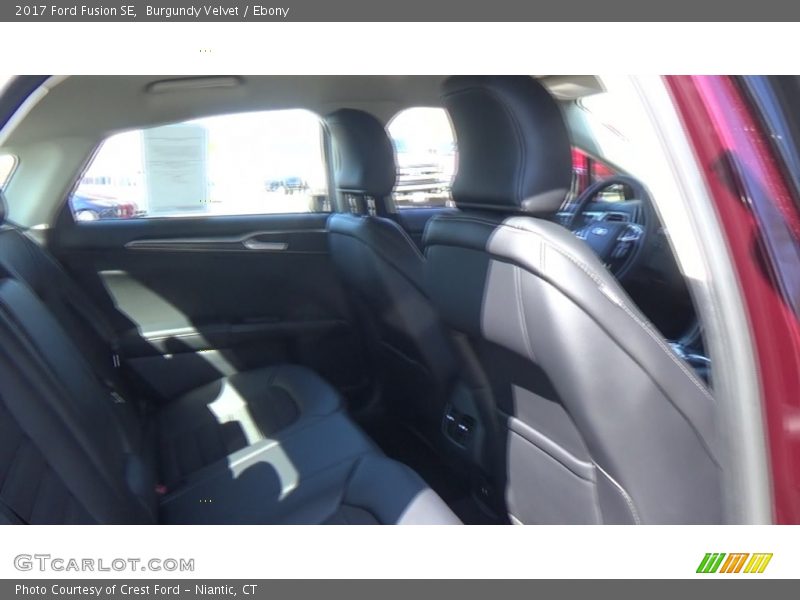 Burgundy Velvet / Ebony 2017 Ford Fusion SE