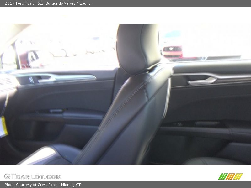 Burgundy Velvet / Ebony 2017 Ford Fusion SE