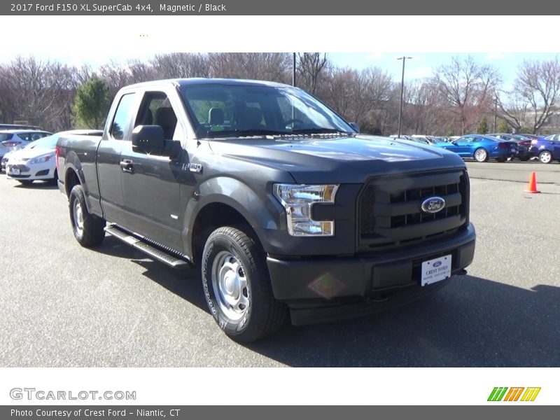 Magnetic / Black 2017 Ford F150 XL SuperCab 4x4