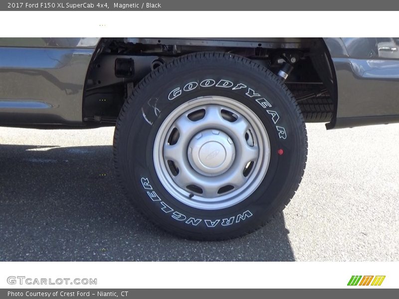 Magnetic / Black 2017 Ford F150 XL SuperCab 4x4