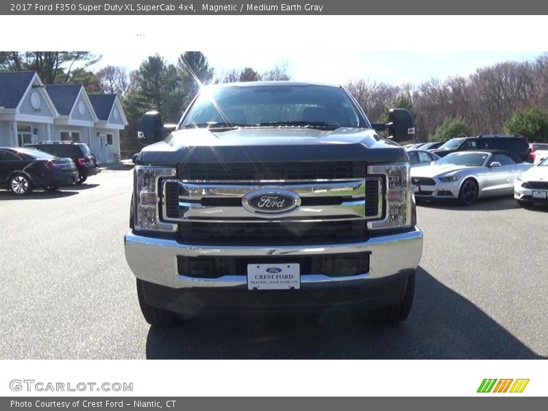 Magnetic / Medium Earth Gray 2017 Ford F350 Super Duty XL SuperCab 4x4