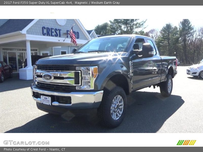 Magnetic / Medium Earth Gray 2017 Ford F350 Super Duty XL SuperCab 4x4