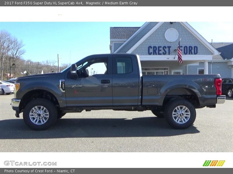 Magnetic / Medium Earth Gray 2017 Ford F350 Super Duty XL SuperCab 4x4