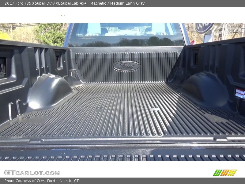 Magnetic / Medium Earth Gray 2017 Ford F350 Super Duty XL SuperCab 4x4