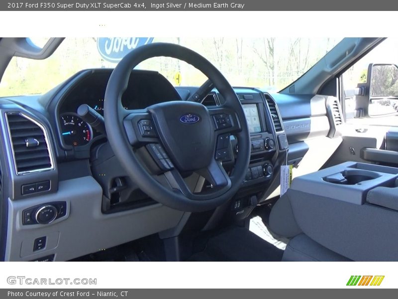 Ingot Silver / Medium Earth Gray 2017 Ford F350 Super Duty XLT SuperCab 4x4