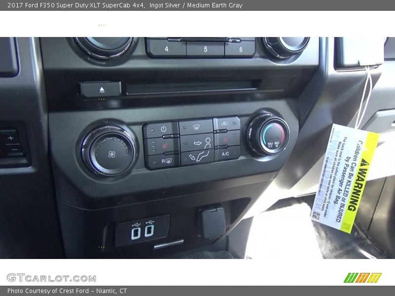 Ingot Silver / Medium Earth Gray 2017 Ford F350 Super Duty XLT SuperCab 4x4