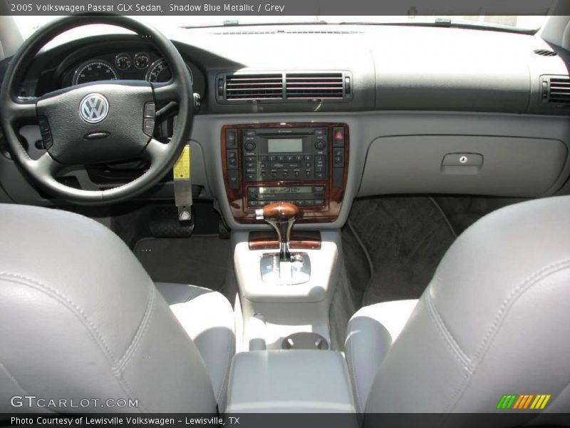 Shadow Blue Metallic / Grey 2005 Volkswagen Passat GLX Sedan