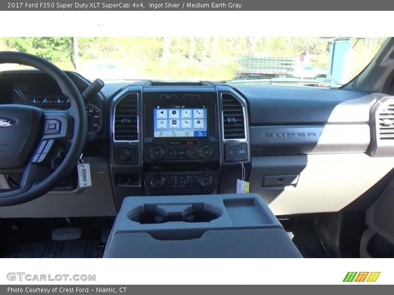 Ingot Silver / Medium Earth Gray 2017 Ford F350 Super Duty XLT SuperCab 4x4