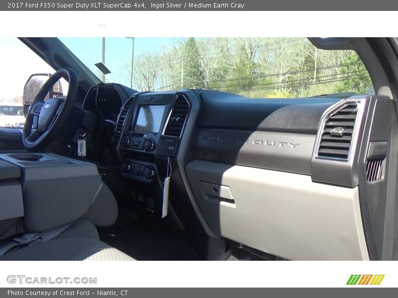 Ingot Silver / Medium Earth Gray 2017 Ford F350 Super Duty XLT SuperCab 4x4