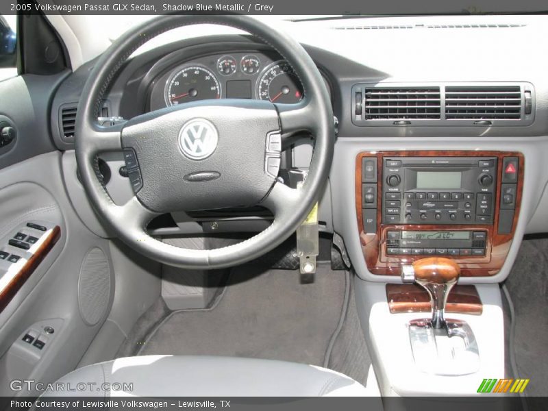 Shadow Blue Metallic / Grey 2005 Volkswagen Passat GLX Sedan