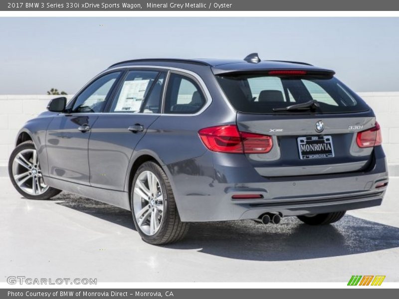  2017 3 Series 330i xDrive Sports Wagon Mineral Grey Metallic