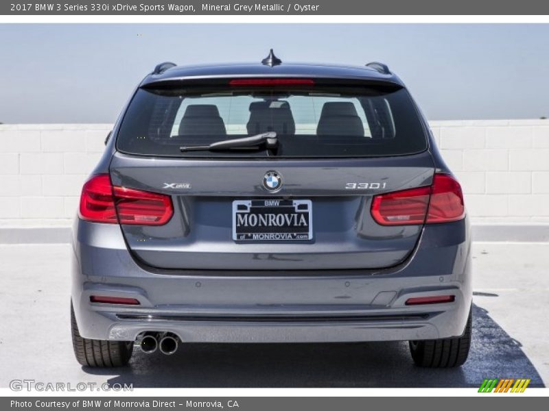  2017 3 Series 330i xDrive Sports Wagon Mineral Grey Metallic