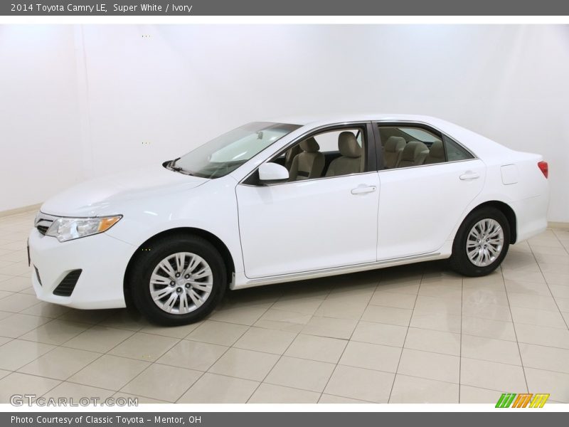 Super White / Ivory 2014 Toyota Camry LE