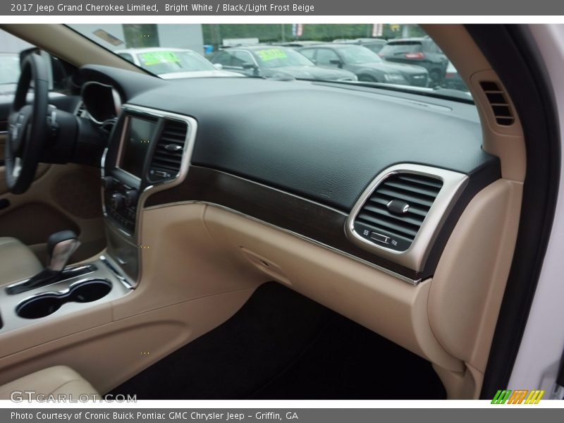Bright White / Black/Light Frost Beige 2017 Jeep Grand Cherokee Limited