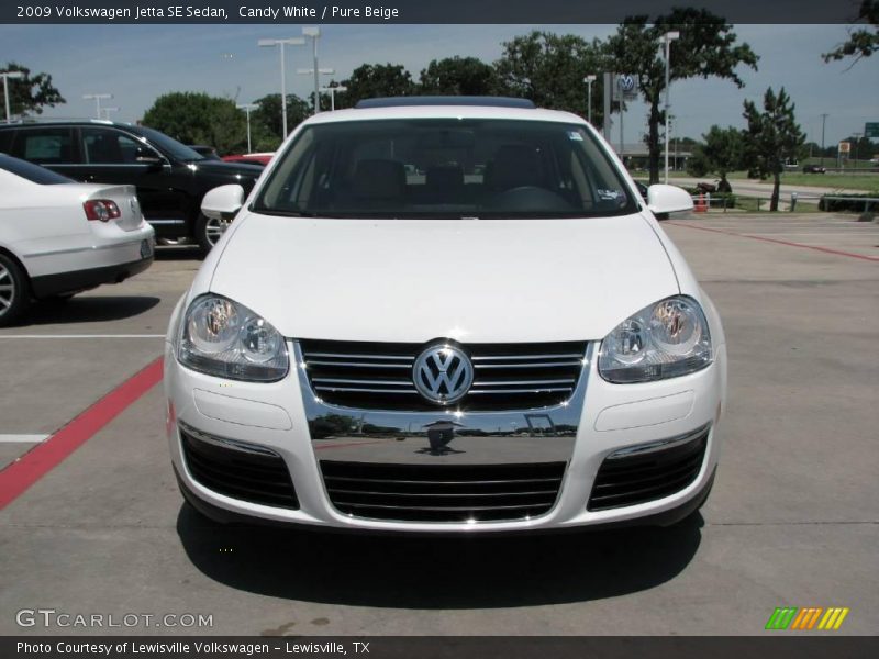 Candy White / Pure Beige 2009 Volkswagen Jetta SE Sedan