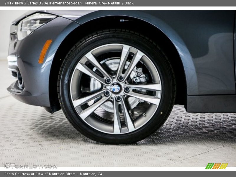  2017 3 Series 330e iPerfomance Sedan Wheel