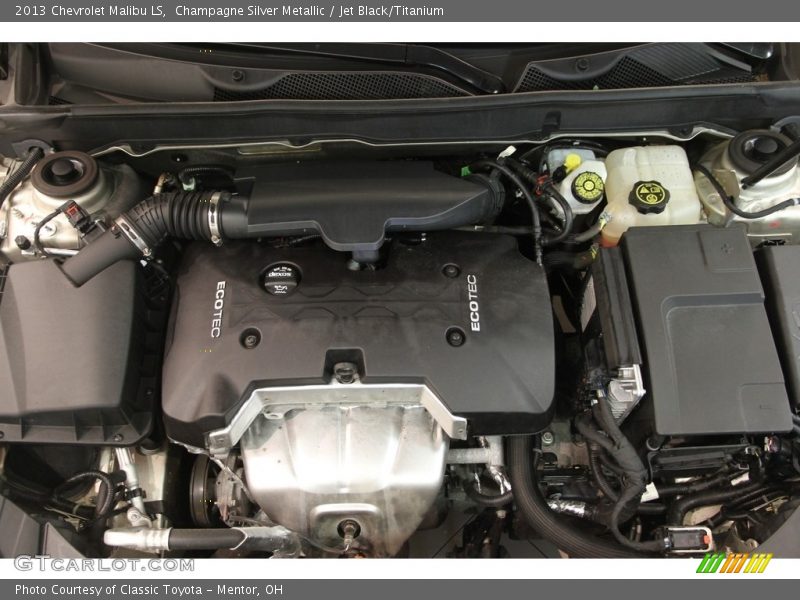 Champagne Silver Metallic / Jet Black/Titanium 2013 Chevrolet Malibu LS
