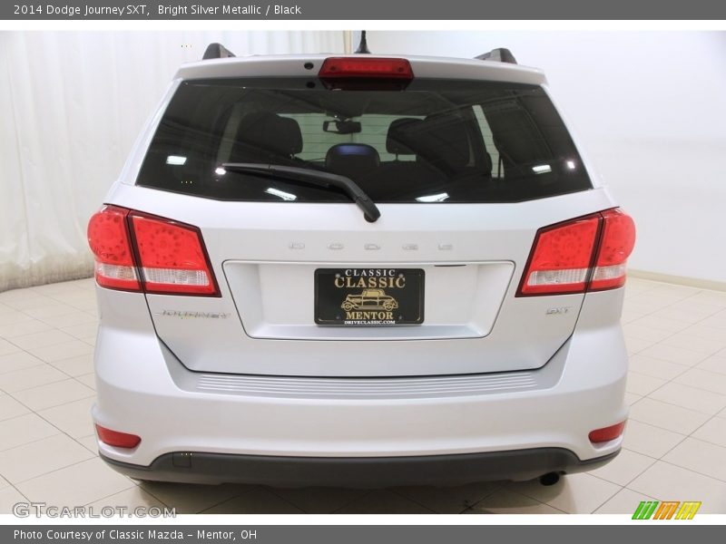Bright Silver Metallic / Black 2014 Dodge Journey SXT
