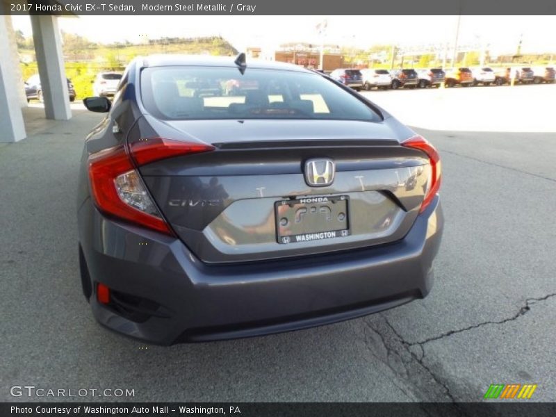 Modern Steel Metallic / Gray 2017 Honda Civic EX-T Sedan
