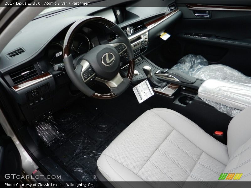 Atomic Silver / Parchment 2017 Lexus ES 350