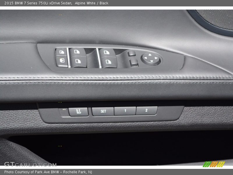 Alpine White / Black 2015 BMW 7 Series 750Li xDrive Sedan