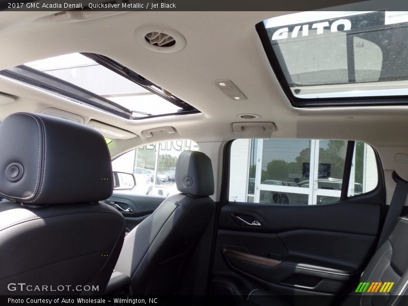 Quicksilver Metallic / Jet Black 2017 GMC Acadia Denali
