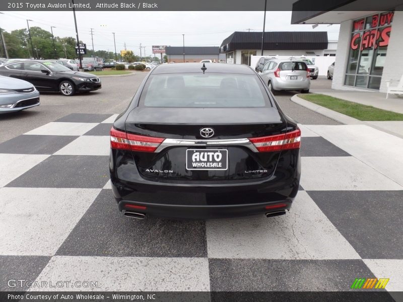 Attitude Black / Black 2015 Toyota Avalon Limited