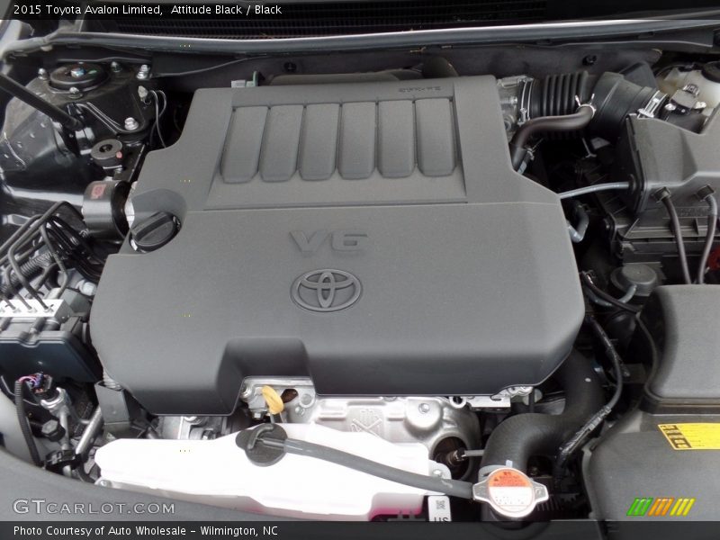 Attitude Black / Black 2015 Toyota Avalon Limited