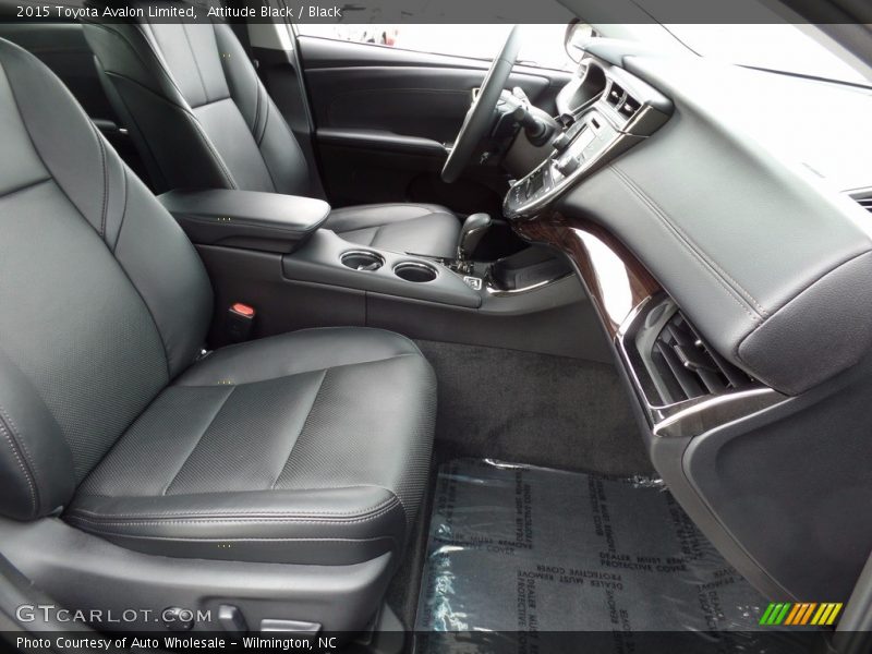 Attitude Black / Black 2015 Toyota Avalon Limited