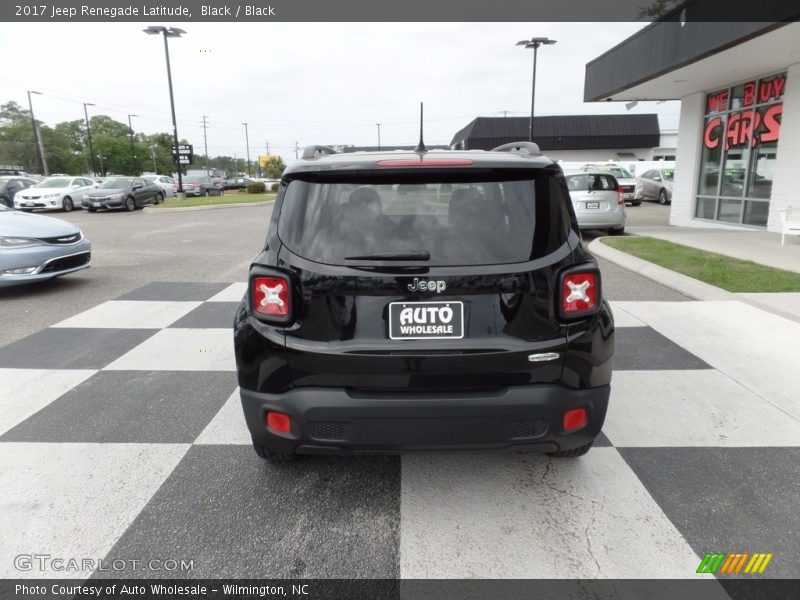Black / Black 2017 Jeep Renegade Latitude