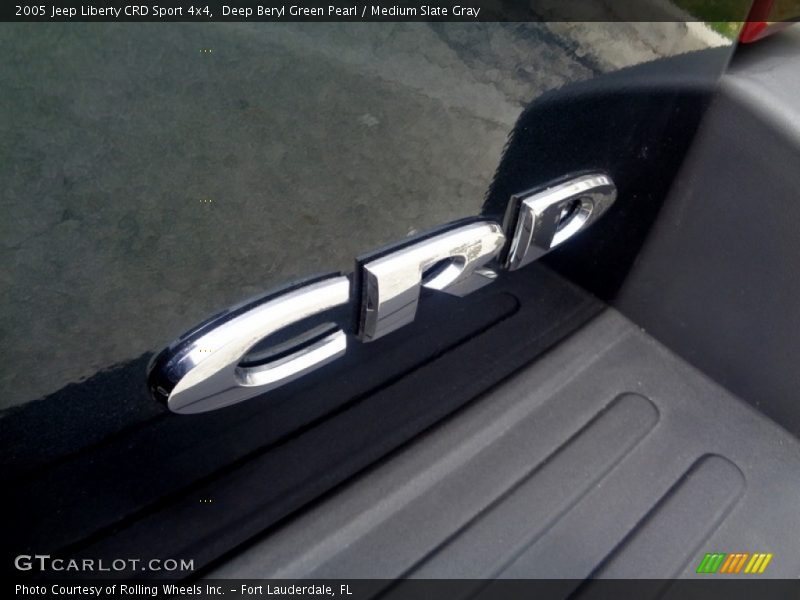 Deep Beryl Green Pearl / Medium Slate Gray 2005 Jeep Liberty CRD Sport 4x4