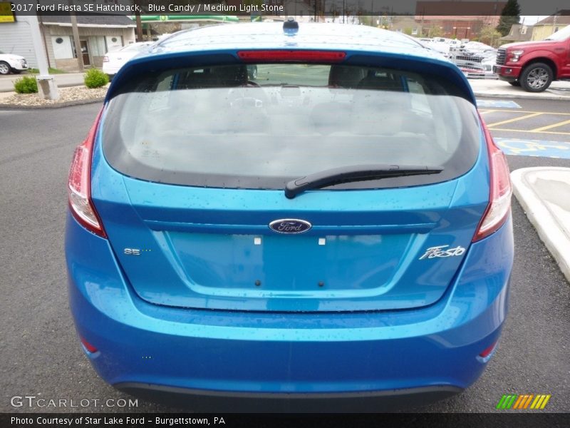 Blue Candy / Medium Light Stone 2017 Ford Fiesta SE Hatchback
