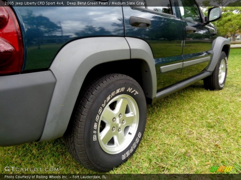 Deep Beryl Green Pearl / Medium Slate Gray 2005 Jeep Liberty CRD Sport 4x4