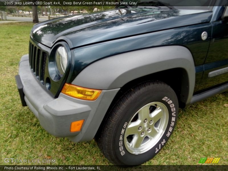 Deep Beryl Green Pearl / Medium Slate Gray 2005 Jeep Liberty CRD Sport 4x4