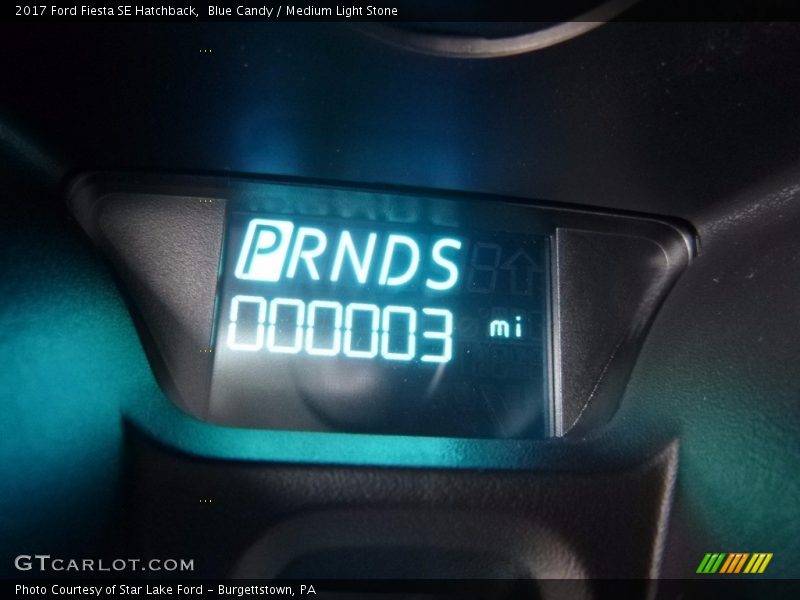 Blue Candy / Medium Light Stone 2017 Ford Fiesta SE Hatchback