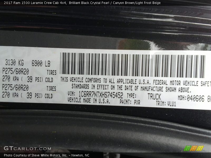 Brilliant Black Crystal Pearl / Canyon Brown/Light Frost Beige 2017 Ram 1500 Laramie Crew Cab 4x4