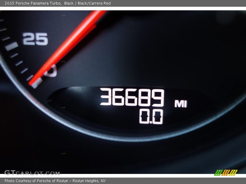 Black / Black/Carrera Red 2015 Porsche Panamera Turbo