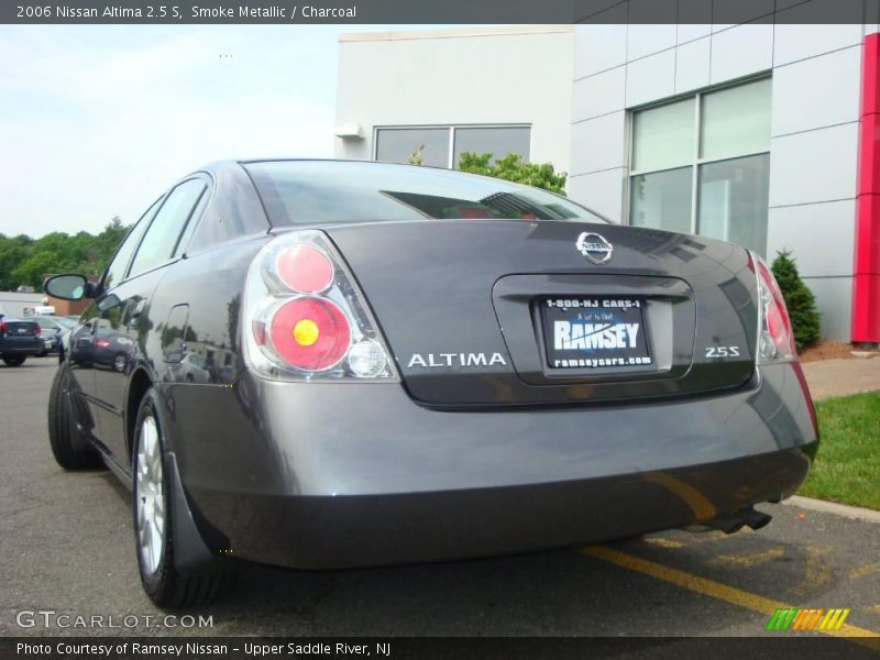 Smoke Metallic / Charcoal 2006 Nissan Altima 2.5 S