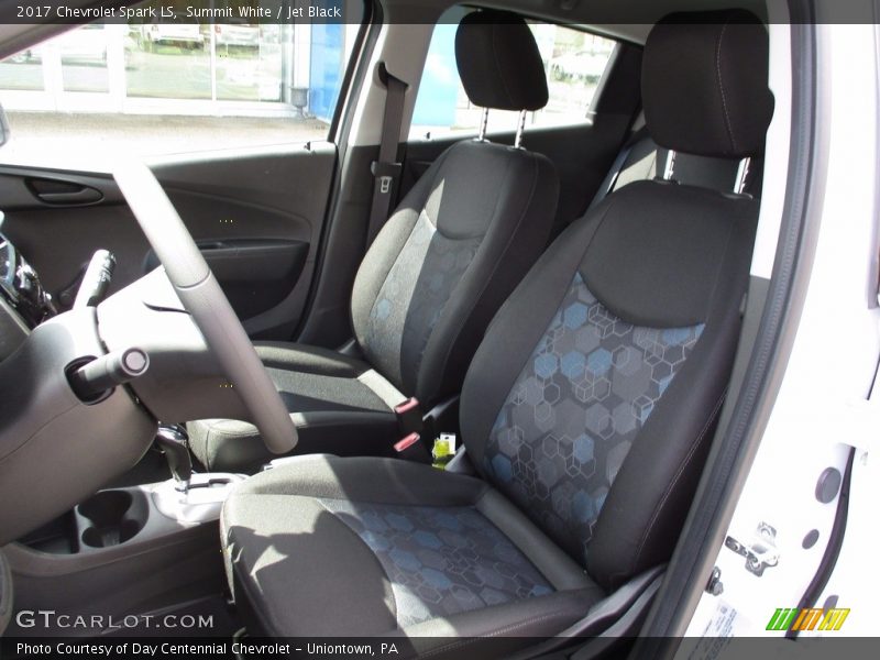 Summit White / Jet Black 2017 Chevrolet Spark LS