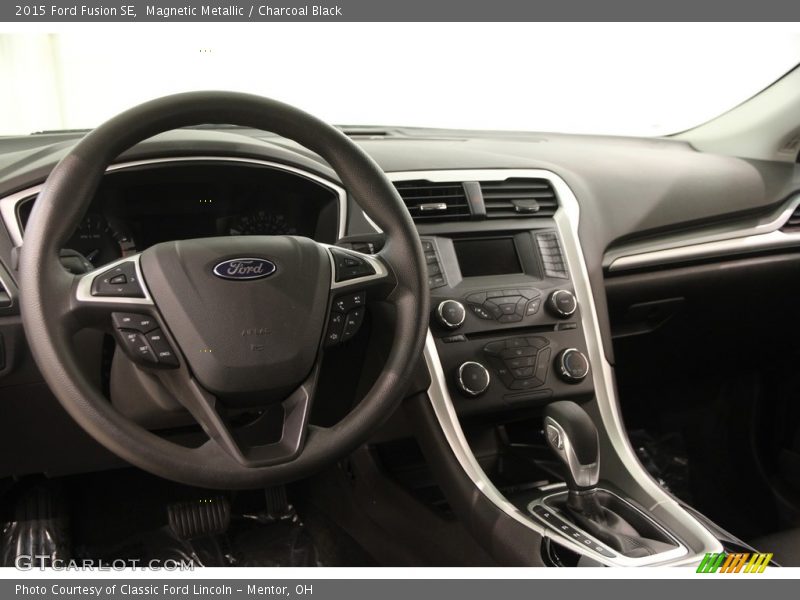 Magnetic Metallic / Charcoal Black 2015 Ford Fusion SE
