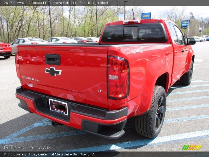 Red Hot / Jet Black 2017 Chevrolet Colorado LT Extended Cab 4x4