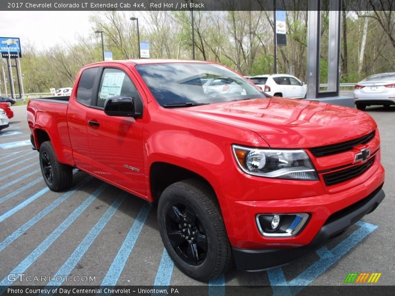 Red Hot / Jet Black 2017 Chevrolet Colorado LT Extended Cab 4x4