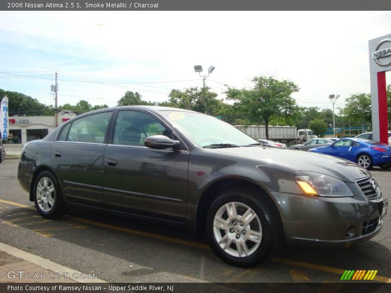 Smoke Metallic / Charcoal 2006 Nissan Altima 2.5 S