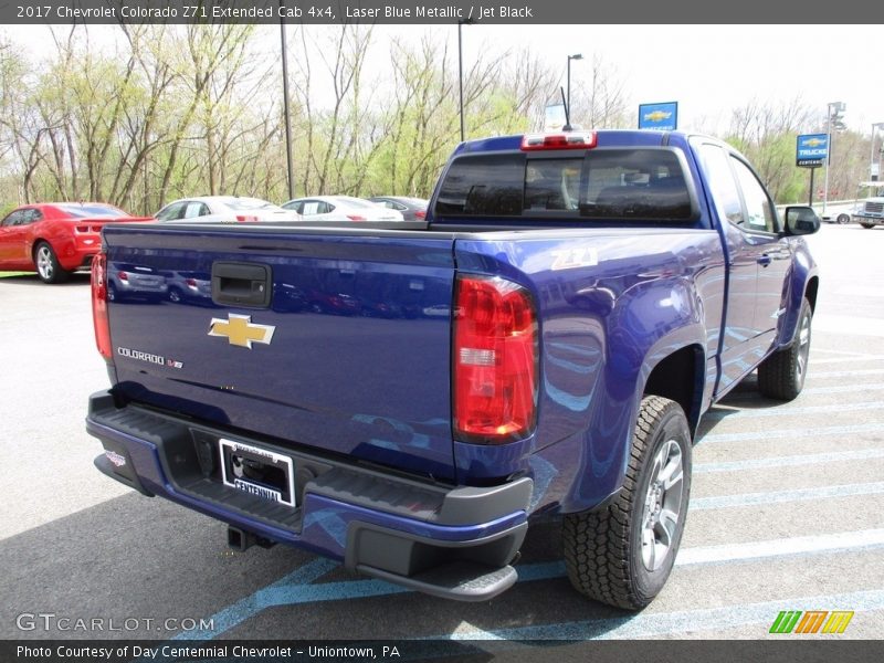 Laser Blue Metallic / Jet Black 2017 Chevrolet Colorado Z71 Extended Cab 4x4