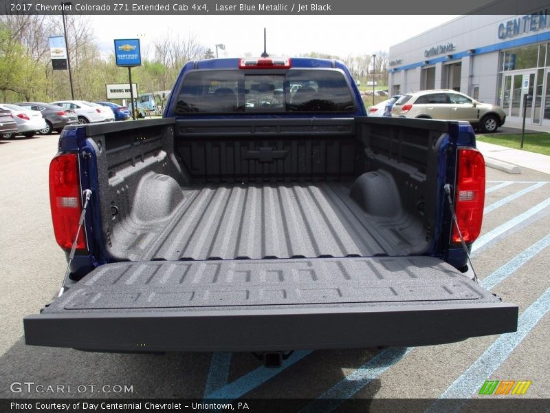 Laser Blue Metallic / Jet Black 2017 Chevrolet Colorado Z71 Extended Cab 4x4