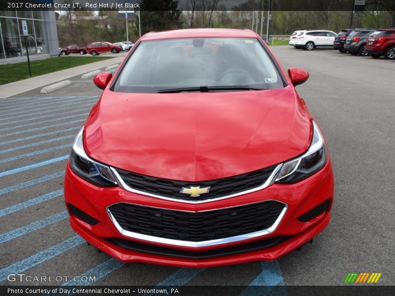 Red Hot / Jet Black 2017 Chevrolet Cruze LT